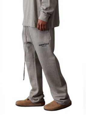ESSENTIALS Fear of God Relaxed Sweatpants, NWT ($360)!